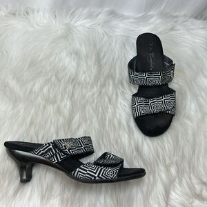 Helle Comfort Kitten Heel Graphic Print Adjustable Mules Slides Sz 40/US 9.5-10